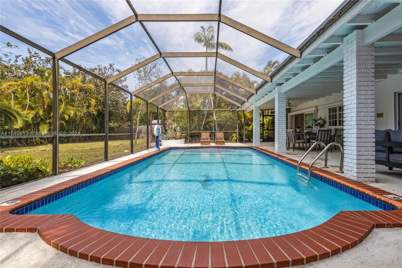 10130 SW 70th Ave, Pinecrest, FL 33156