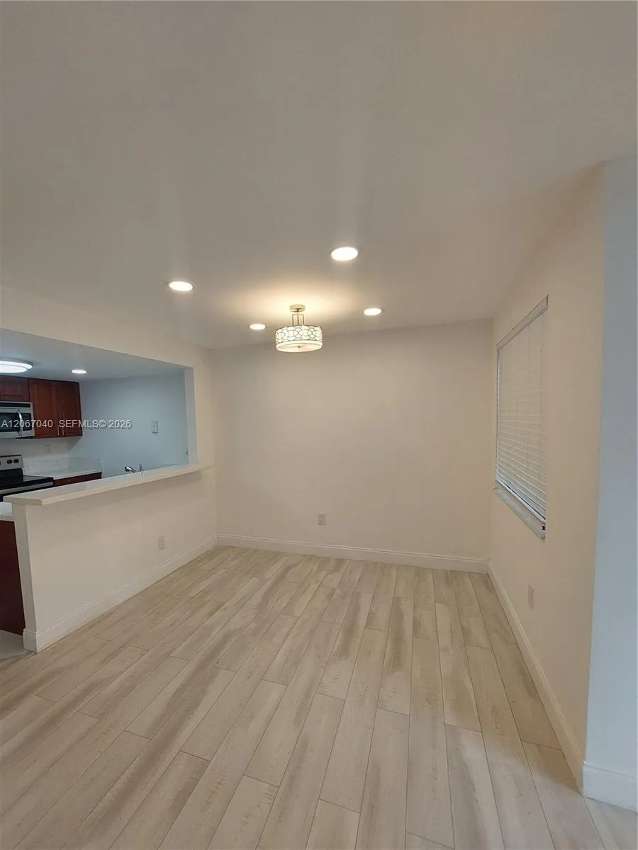 6835 SW 45th Ln, Miami, FL 33155 photo 10