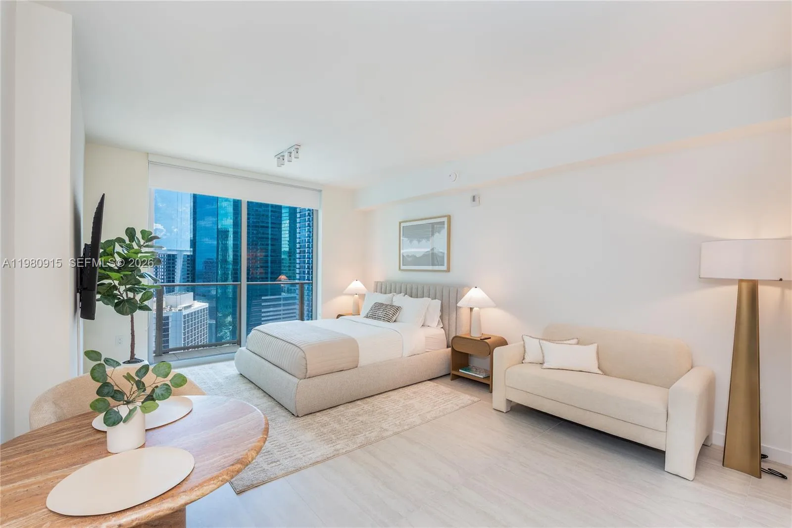 77 SE 5th Street # 3204, Miami, FL 33131