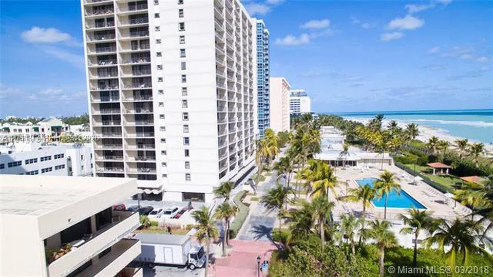 2625 Collins Ave # 810, Miami Beach, FL 33140