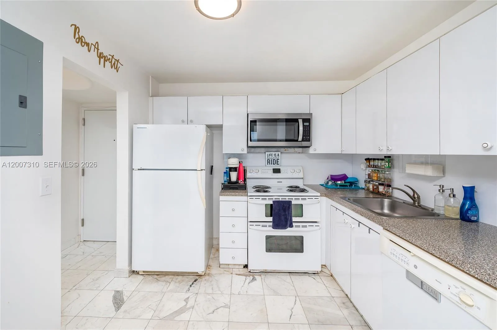 2301 S Ocean Dr # 1102, Hollywood, FL 33019 photo 11
