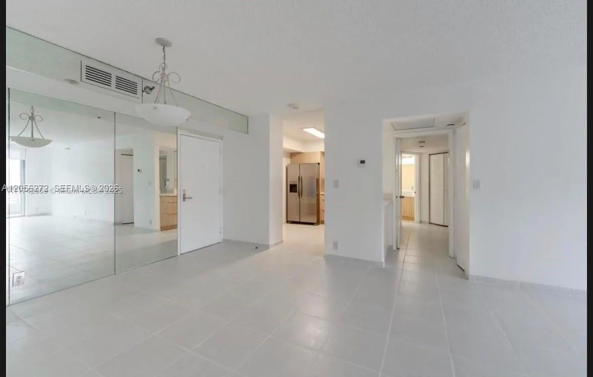 19101 Mystic Pointe Dr # 304, Aventura, FL 33180 photo 5