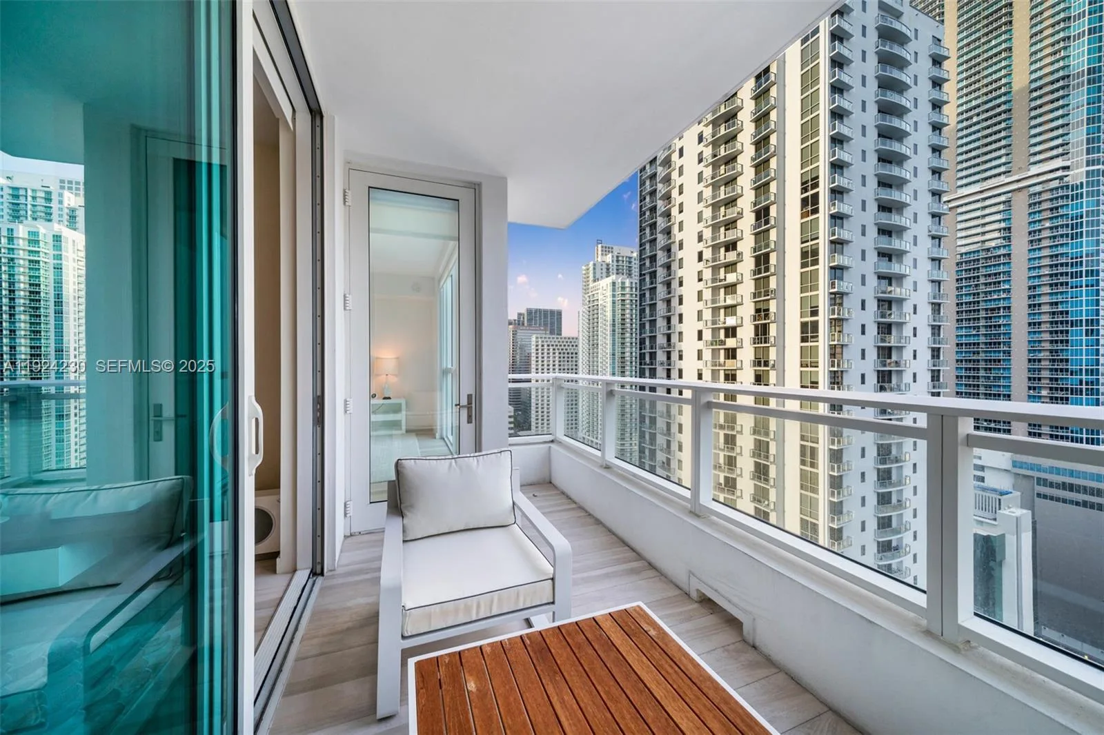 1080 Brickell Ave # 2706, Miami, FL 33131 photo 5