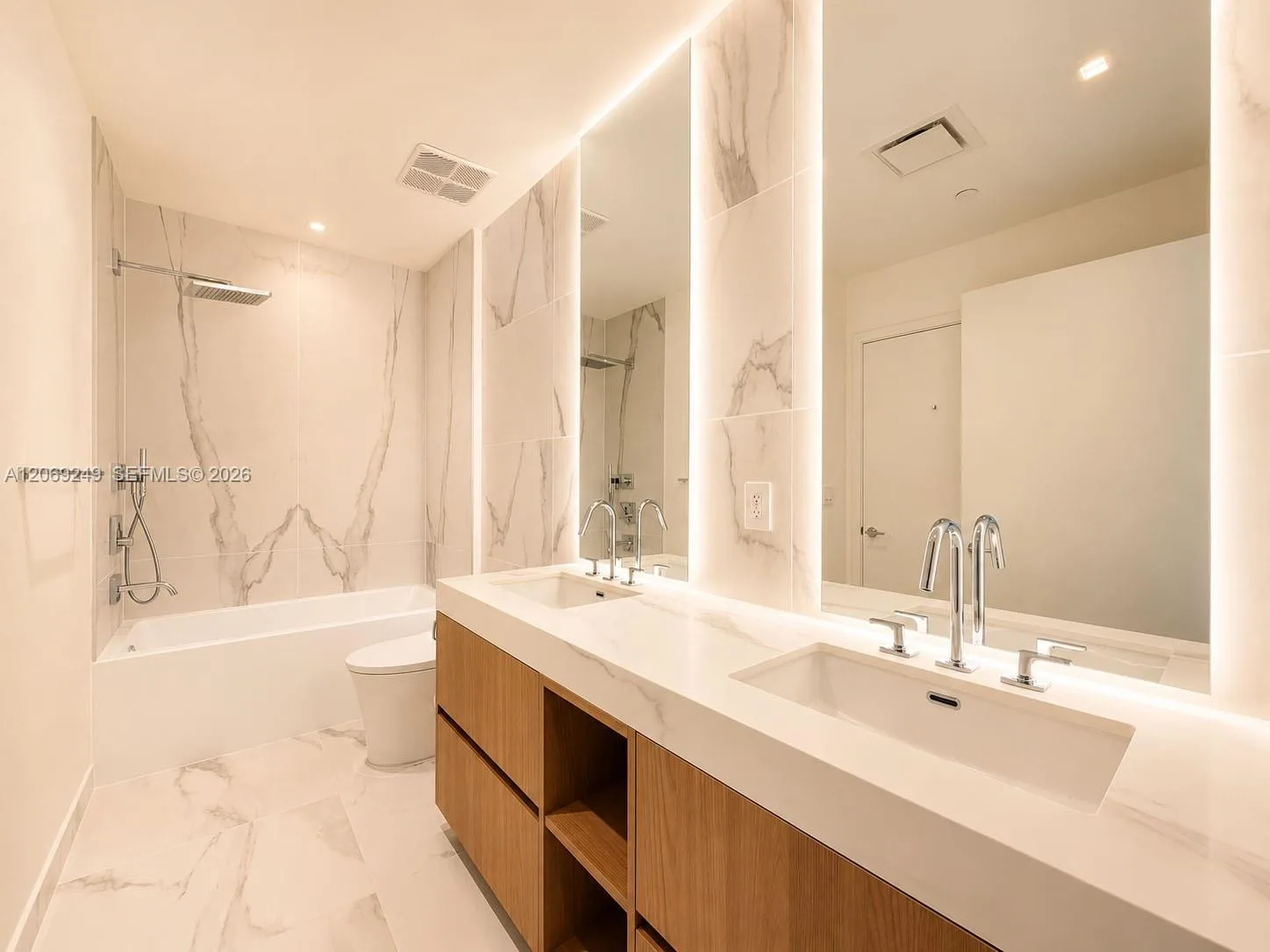 1400 Biscayne Blvd # 1807, Miami, FL 33132 photo 12