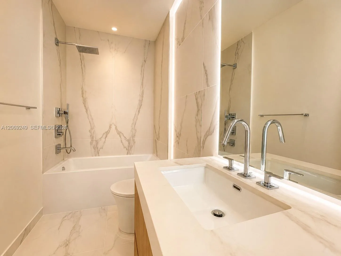 1400 Biscayne Blvd # 1807, Miami, FL 33132 photo 13