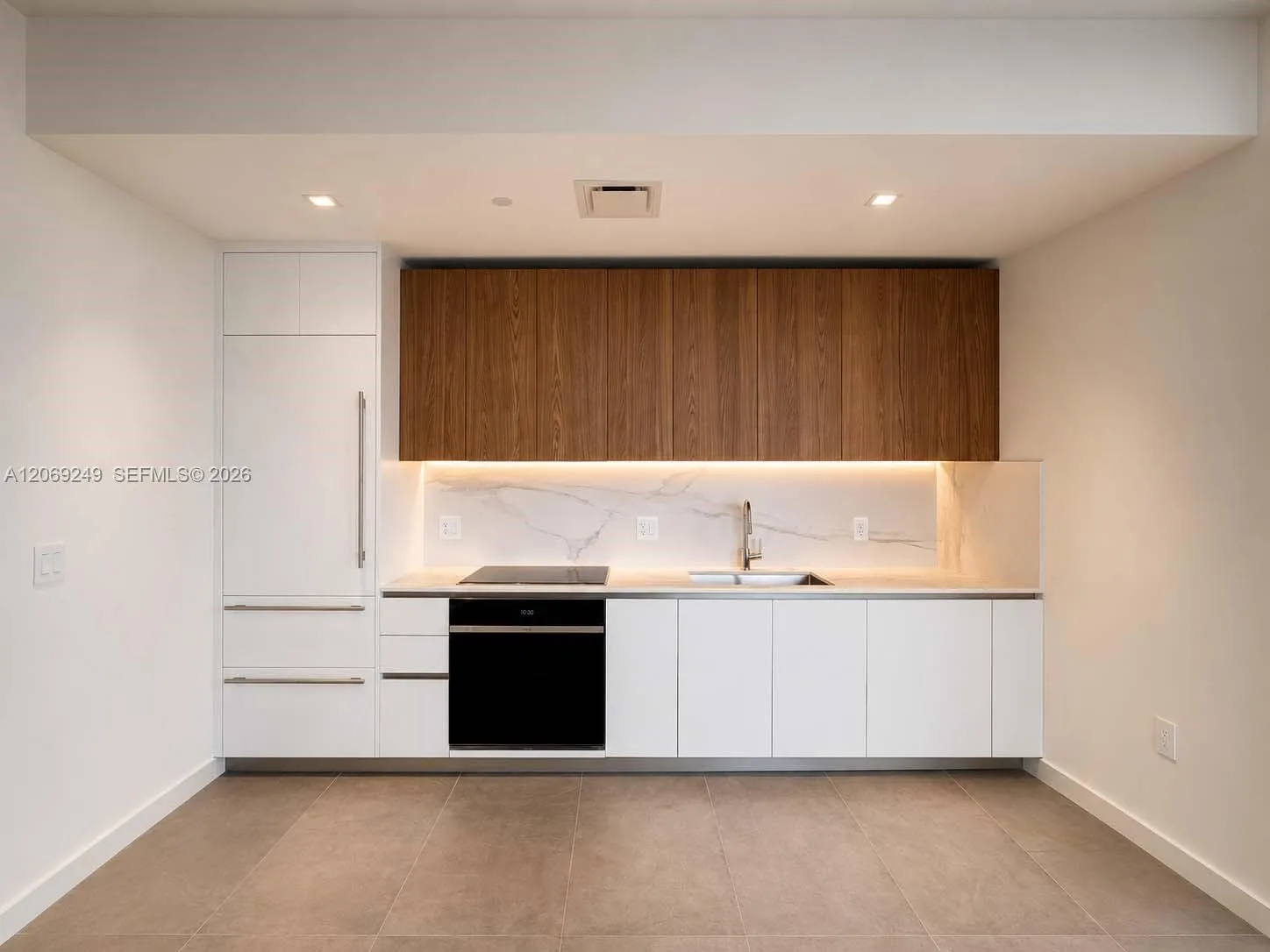 1400 Biscayne Blvd # 1807, Miami, FL 33132 photo 5