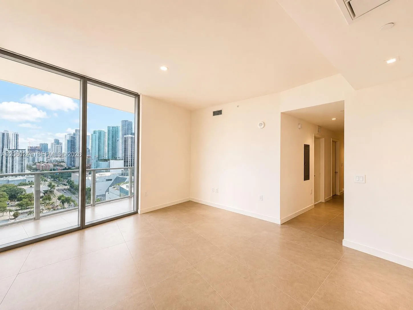 1400 Biscayne Blvd # 1807, Miami, FL 33132 photo 8