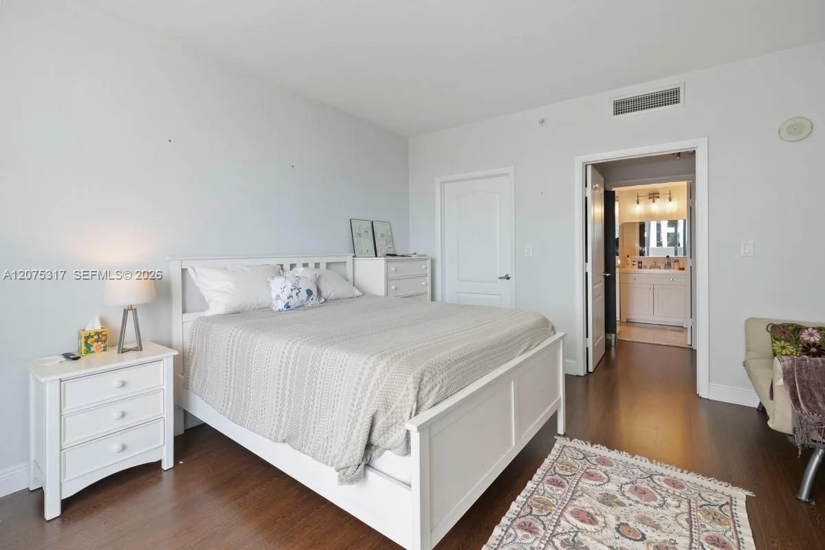 500 NE 29th St # 606, Miami, FL 33137 photo 12