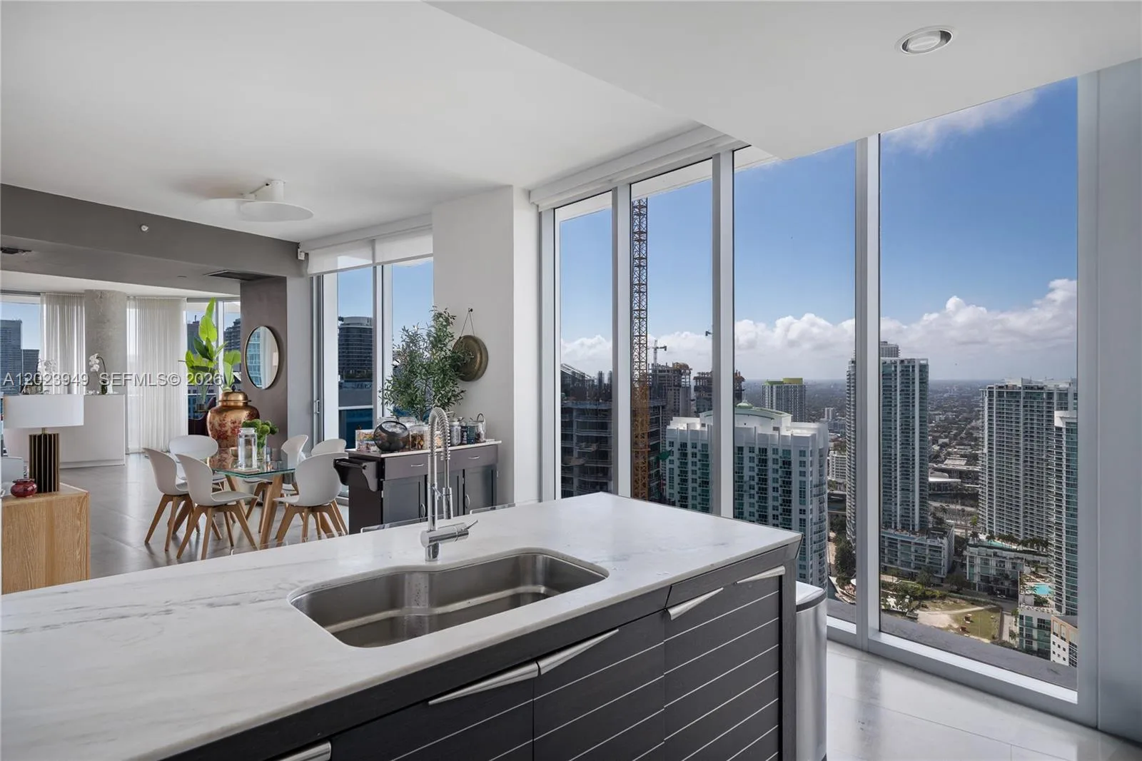200 Biscayne Boulevard Way # 4902, Miami, FL 33131 photo 5