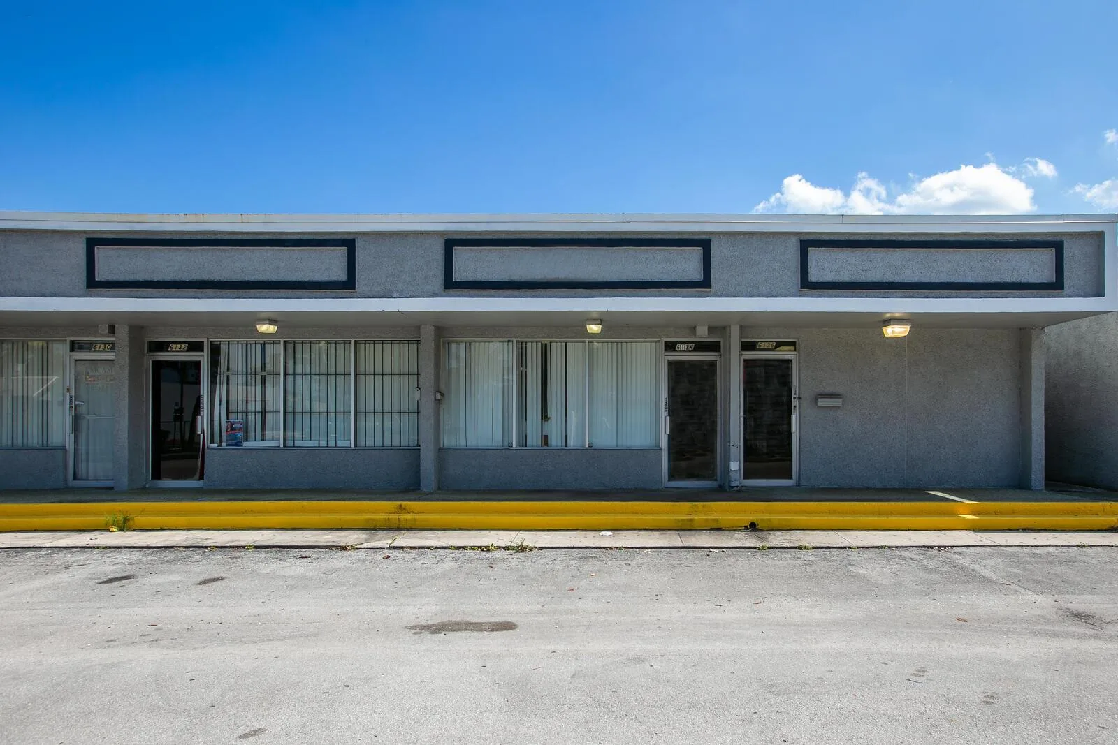 6132 NW 11th Street # 16-2, Sunrise, FL 33313