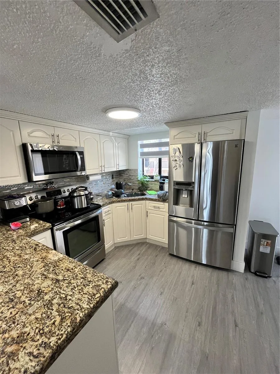 5580 W 26th Ct # 204, Hialeah, FL 33016