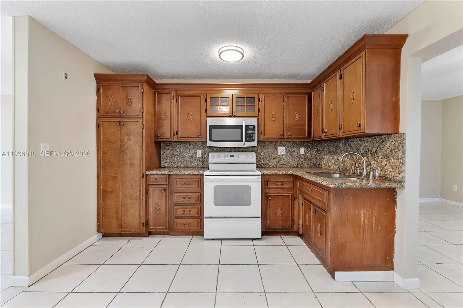 5010 NW 51st St, Tamarac, FL 33319 photo 11