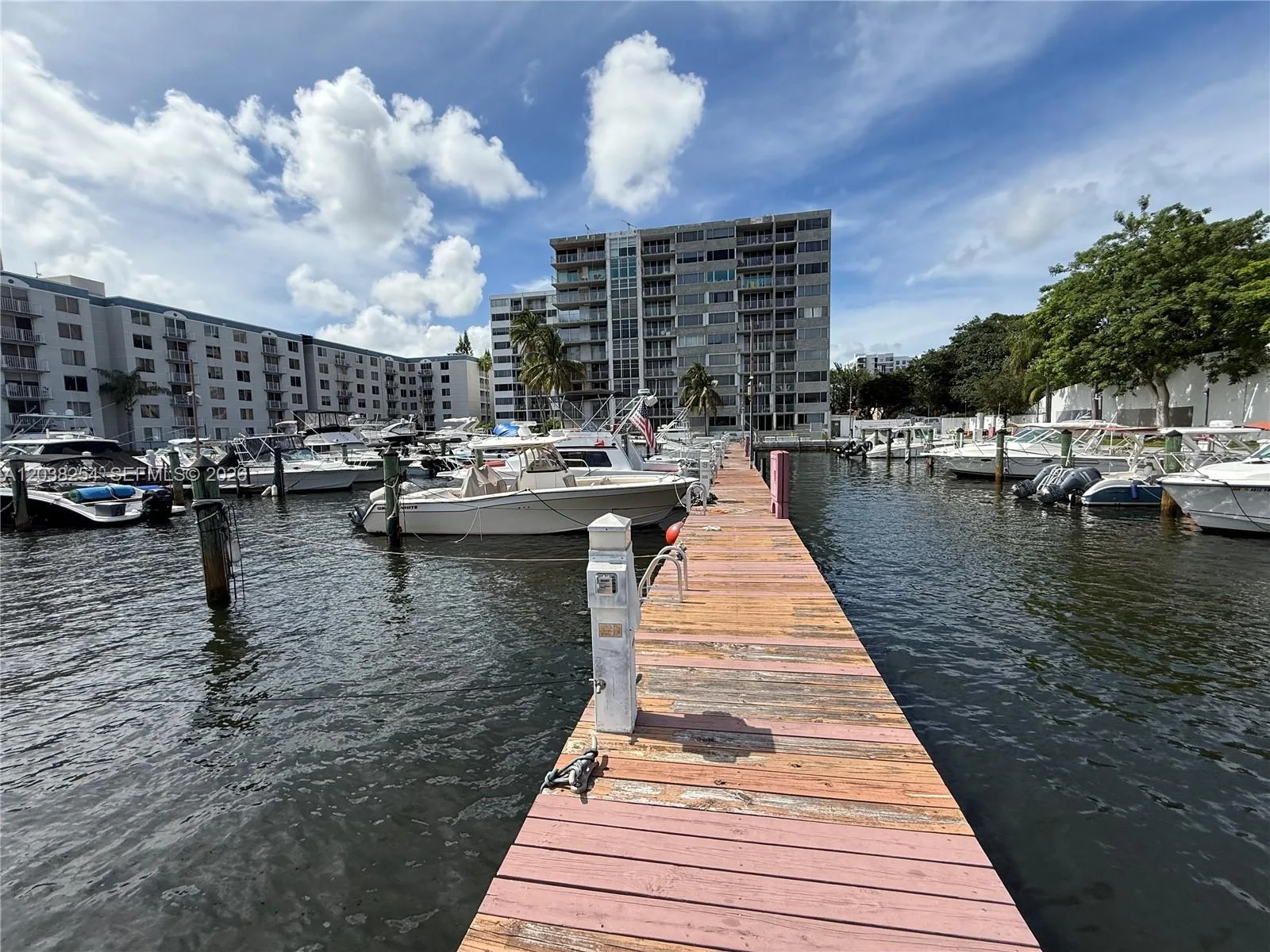 1700 NW North River Dr, Miami, FL 33125 photo 2