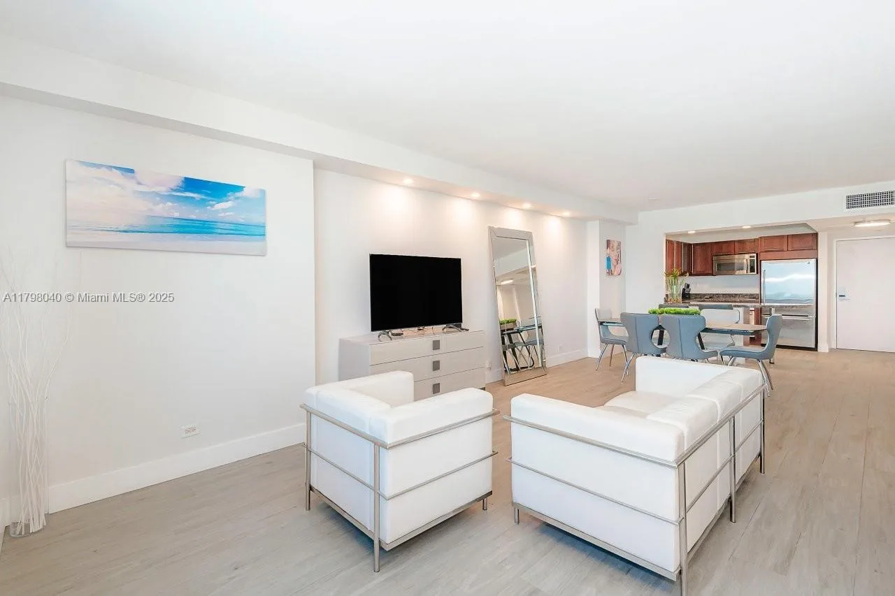 2301 Collins Ave # 1531, Miami Beach, FL 33139 photo 10