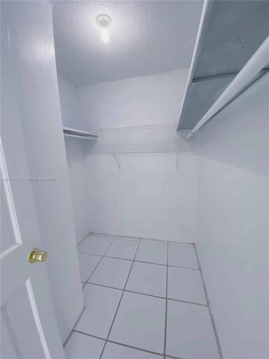870 NW 87th Ave # 110, Miami, FL 33172 photo 2