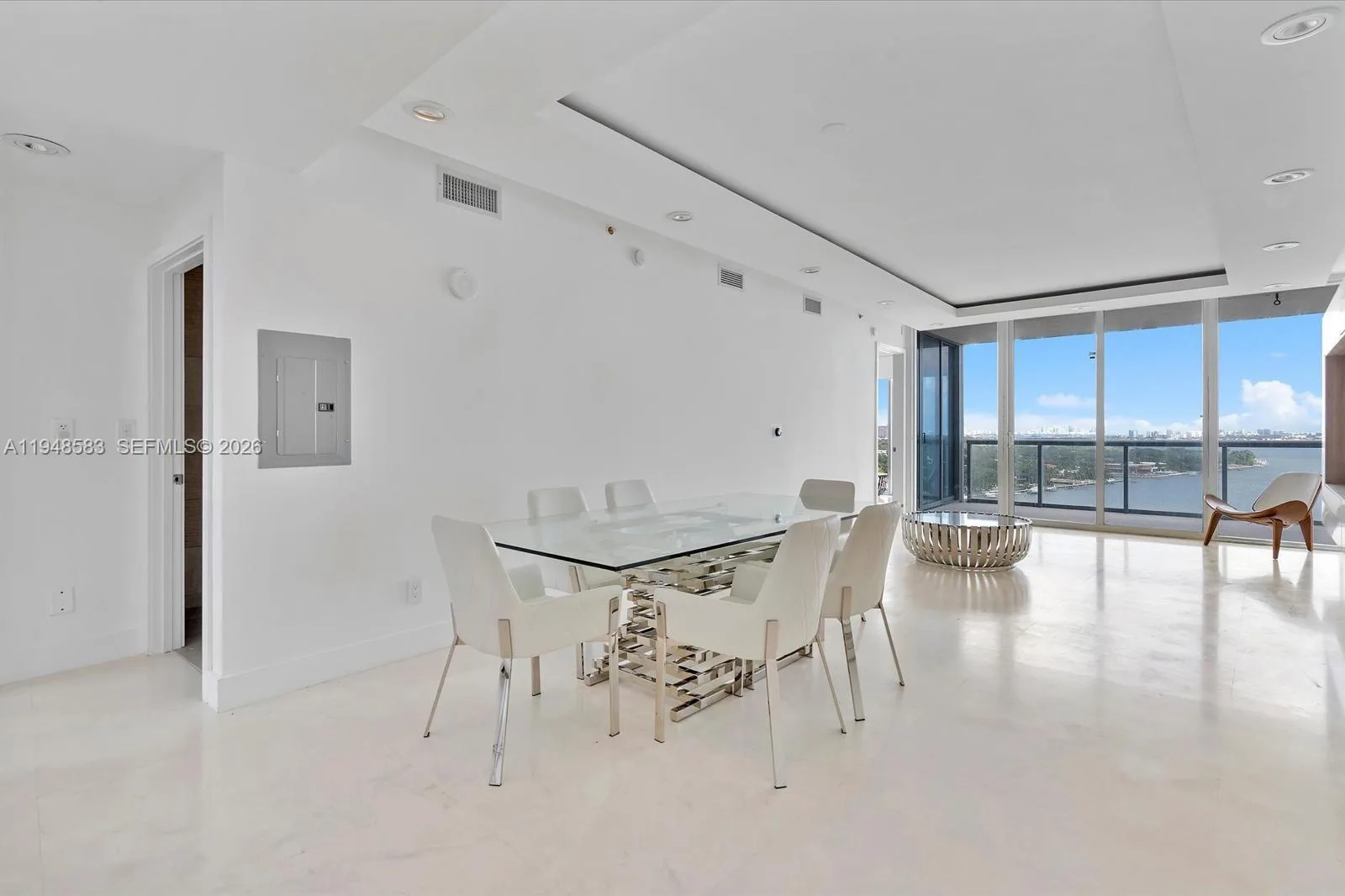 601 NE 36th St # 1310, Miami, FL 33137 photo 12