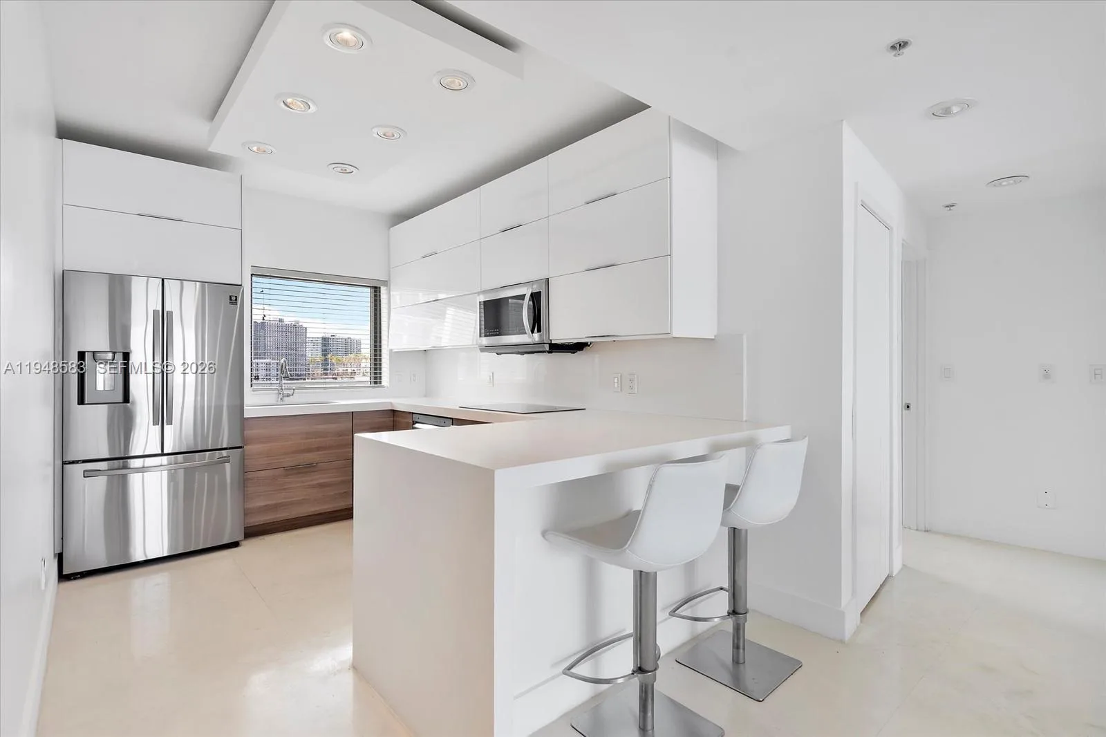 601 NE 36th St # 1310, Miami, FL 33137 photo 6