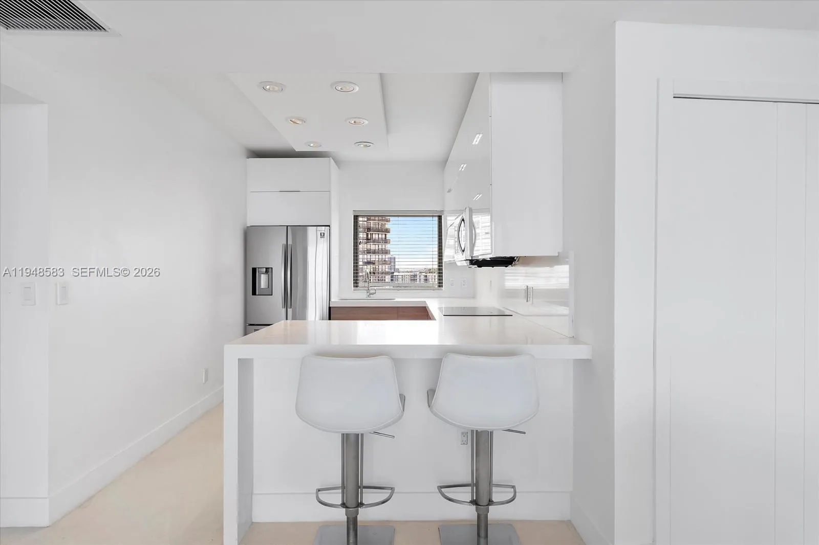 601 NE 36th St # 1310, Miami, FL 33137 photo 9