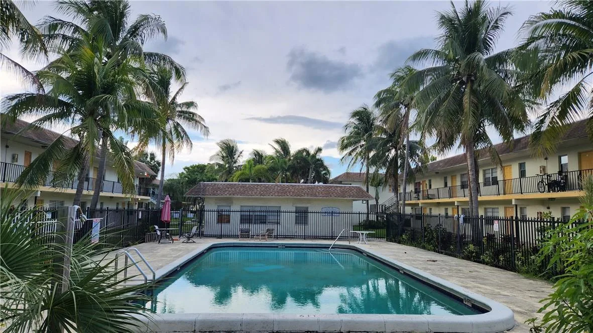 4160 NW 21st Street # 246, Lauderhill, FL 33313