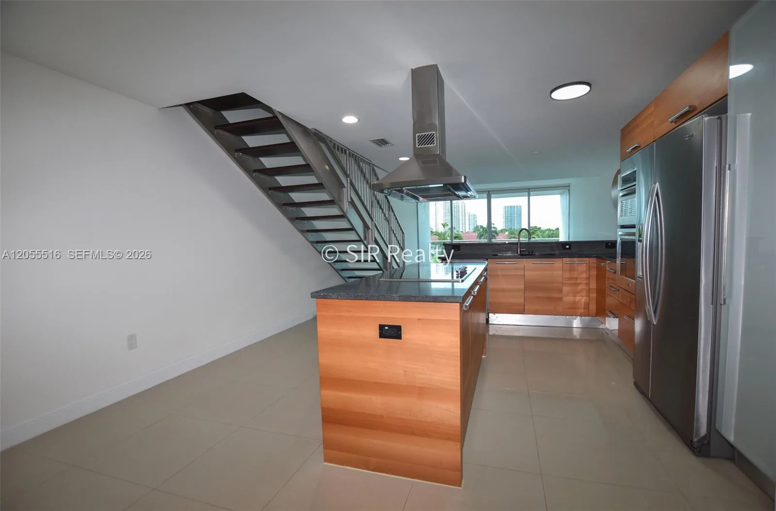 2950 NE 188th St # 336, Aventura, FL 33180