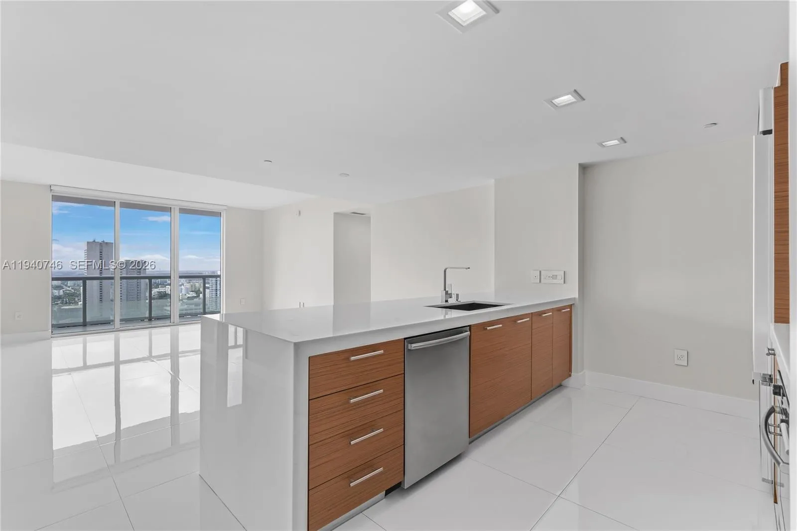 50 Biscayne Blvd # 3601, Miami, FL 33132 photo 2