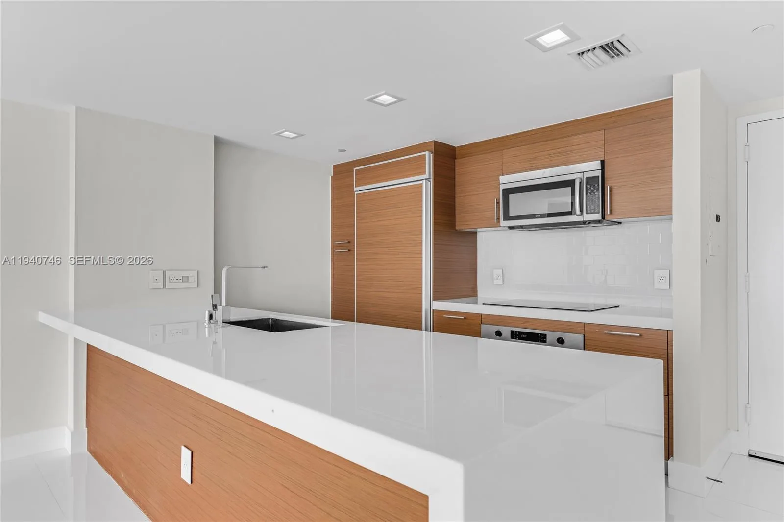 50 Biscayne Blvd # 3601, Miami, FL 33132 photo 5