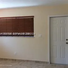 1324 NE 127th St # 11, North Miami, FL 33161 photo 2