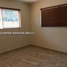 1324 NE 127th St # 11, North Miami, FL 33161 photo 3