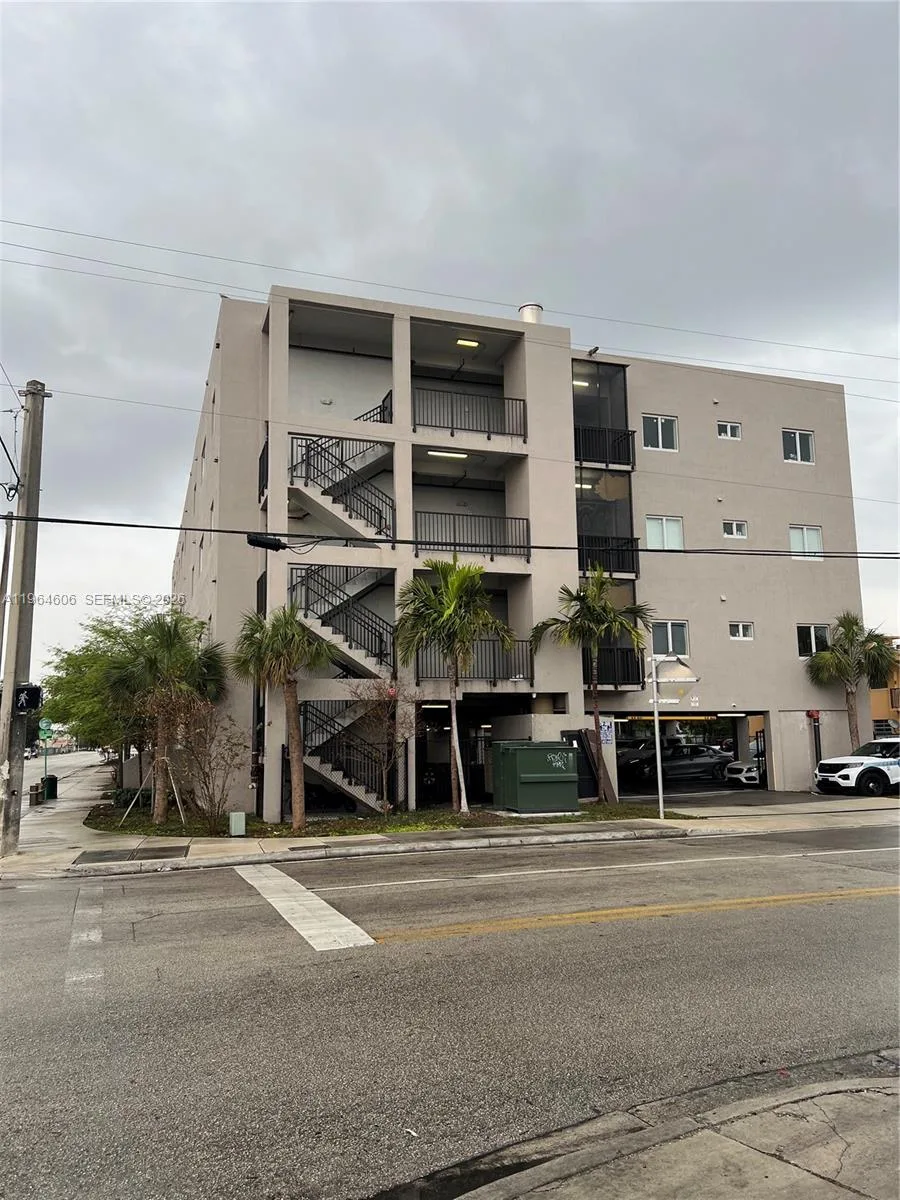 2311 NW 22nd Ave # 405, Miami, FL 33142 photo 12