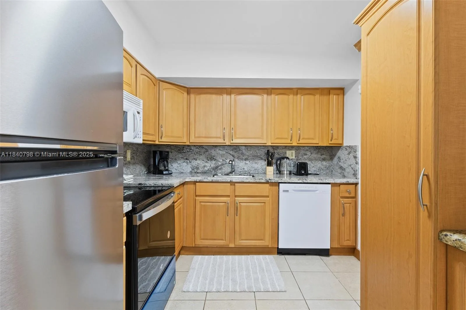 3725 S Ocean Dr # 921, Hollywood, FL 33019 photo 10