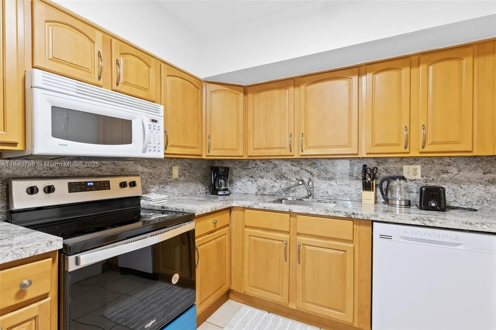 3725 S Ocean Dr # 921, Hollywood, FL 33019 photo 11
