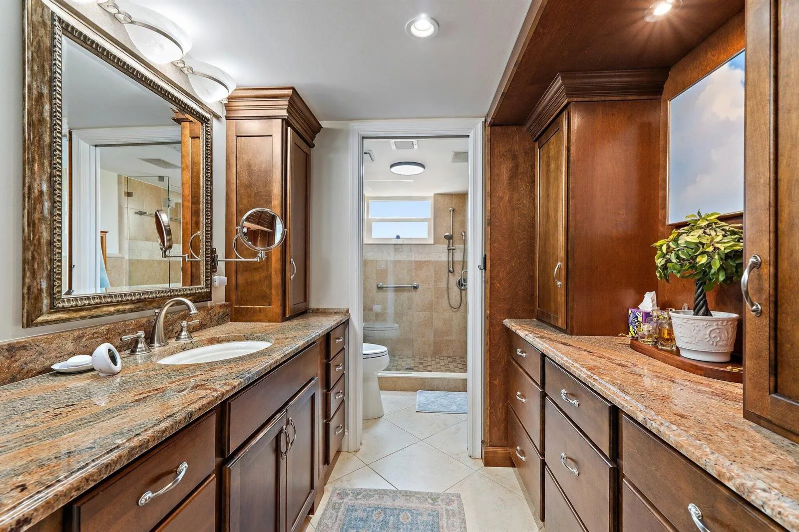 374 Golfview Road # 405, North Palm Beach, FL 33408 photo 11
