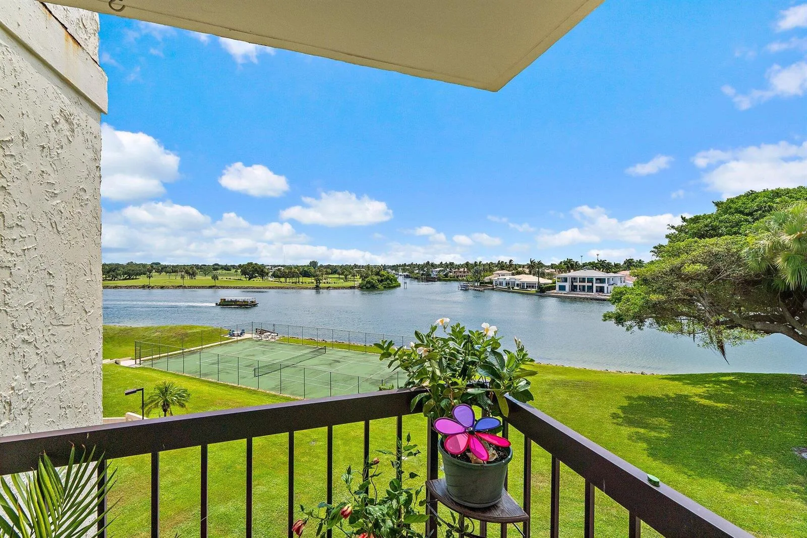 374 Golfview Road # 405, North Palm Beach, FL 33408 photo 4