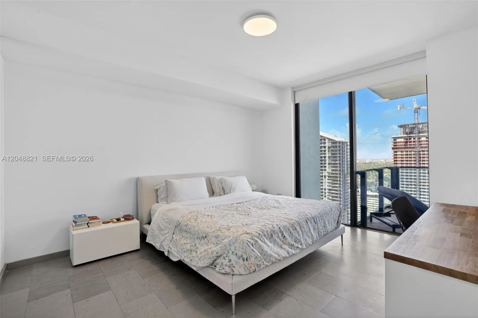68 SE 6th St # 3710, Miami, FL 33131 photo 11