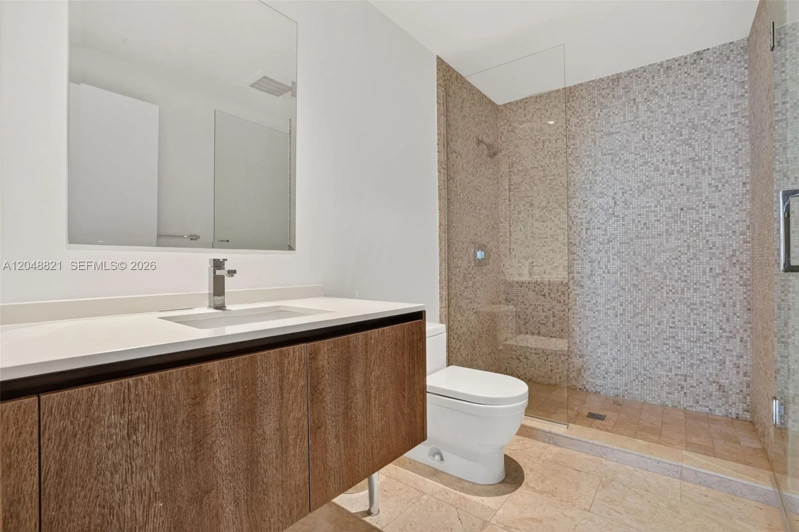 68 SE 6th St # 3710, Miami, FL 33131 photo 12