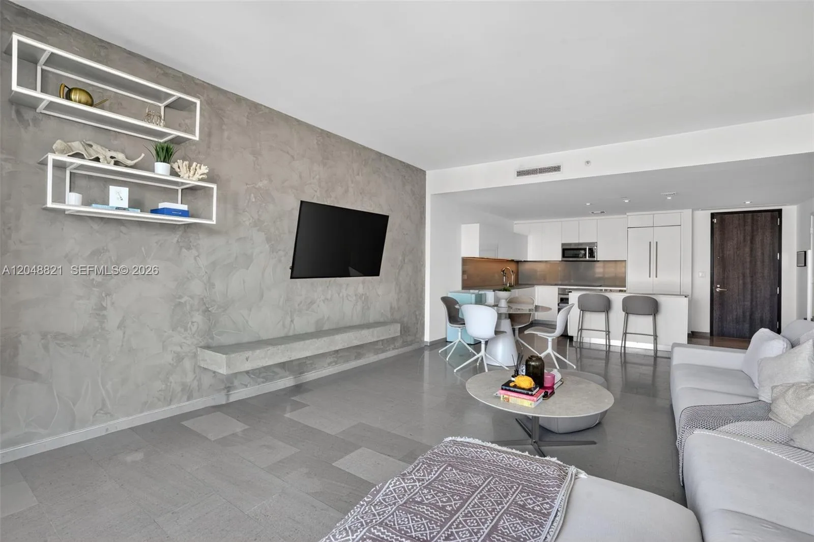 68 SE 6th St # 3710, Miami, FL 33131 photo 7