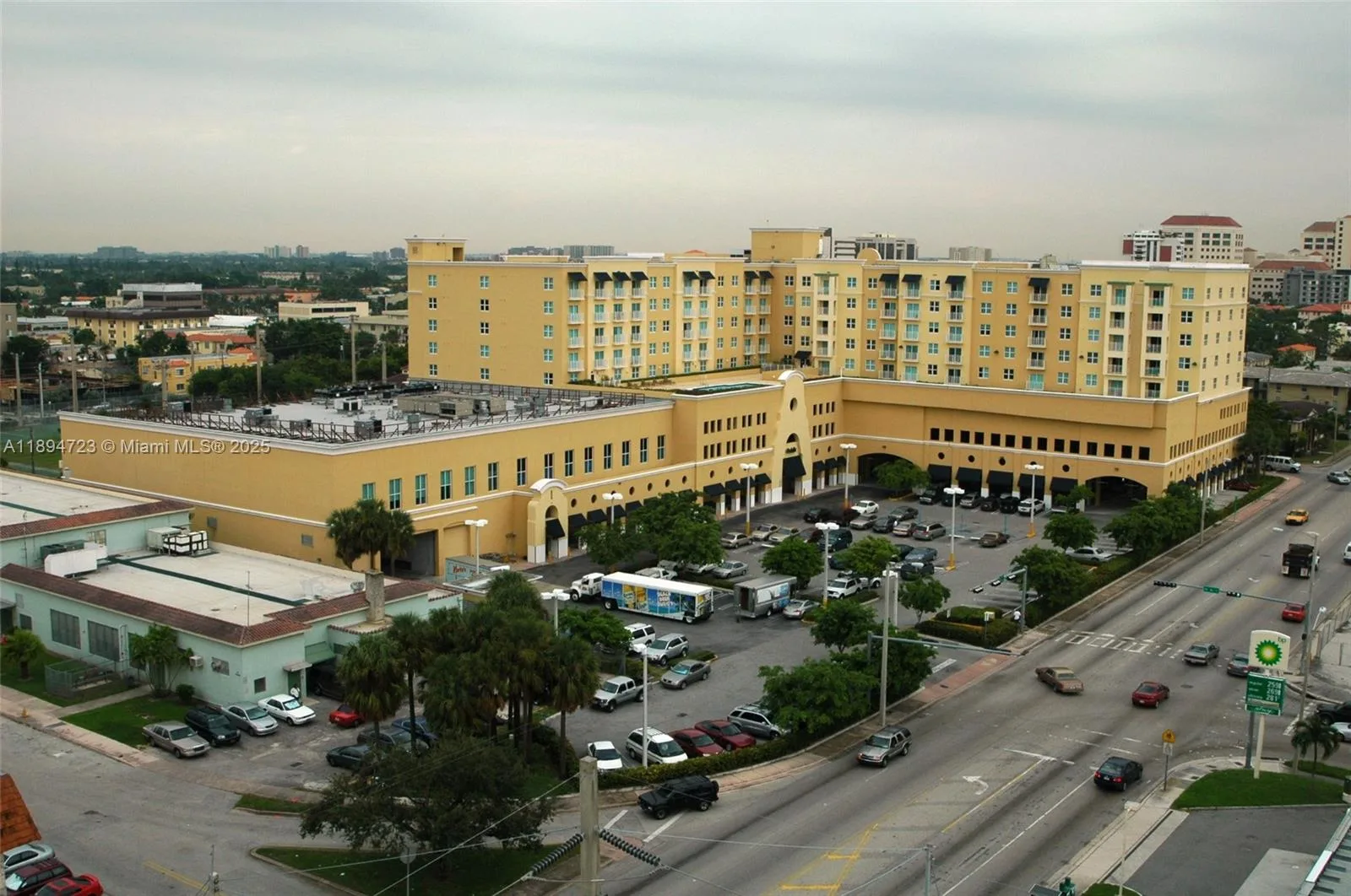 50 Menores Ave # 717, Coral Gables, FL 33134