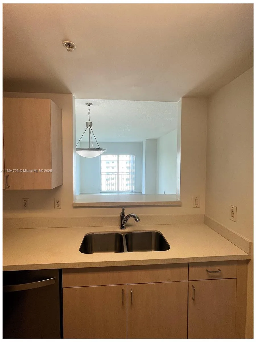 50 Menores Ave # 717, Coral Gables, FL 33134 photo 9