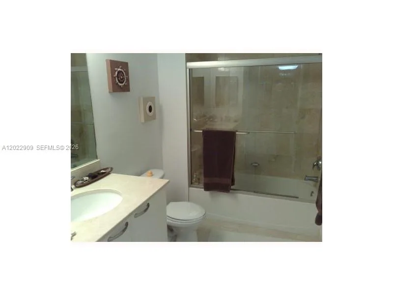 2101 BRICKELL # 410, Miami, FL 33131 photo 5