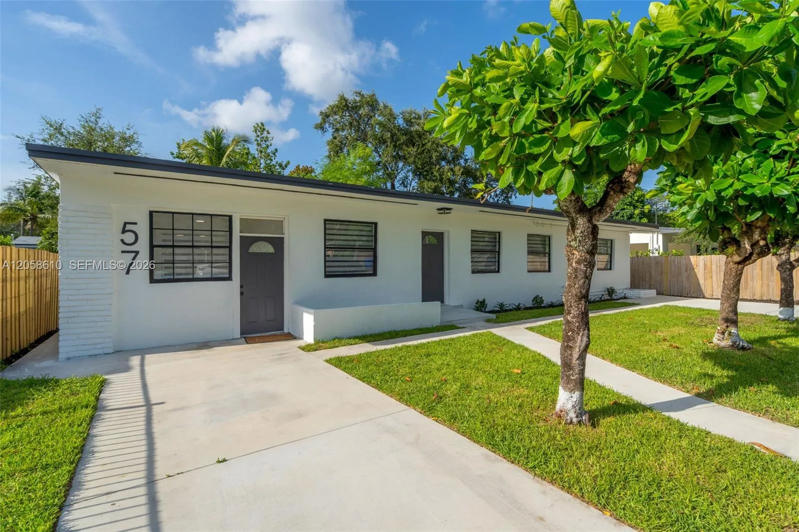 57 NW 68th St, Miami, FL 33150 photo 3