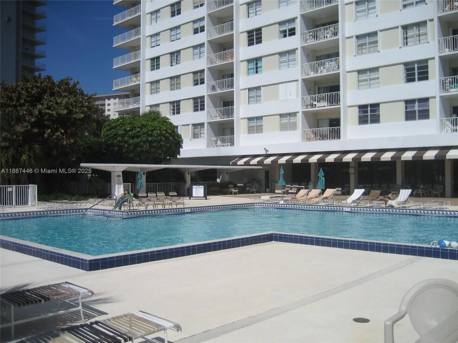 300 Bayview Dr # 1402, Sunny Isles Beach, FL 33160 photo 13