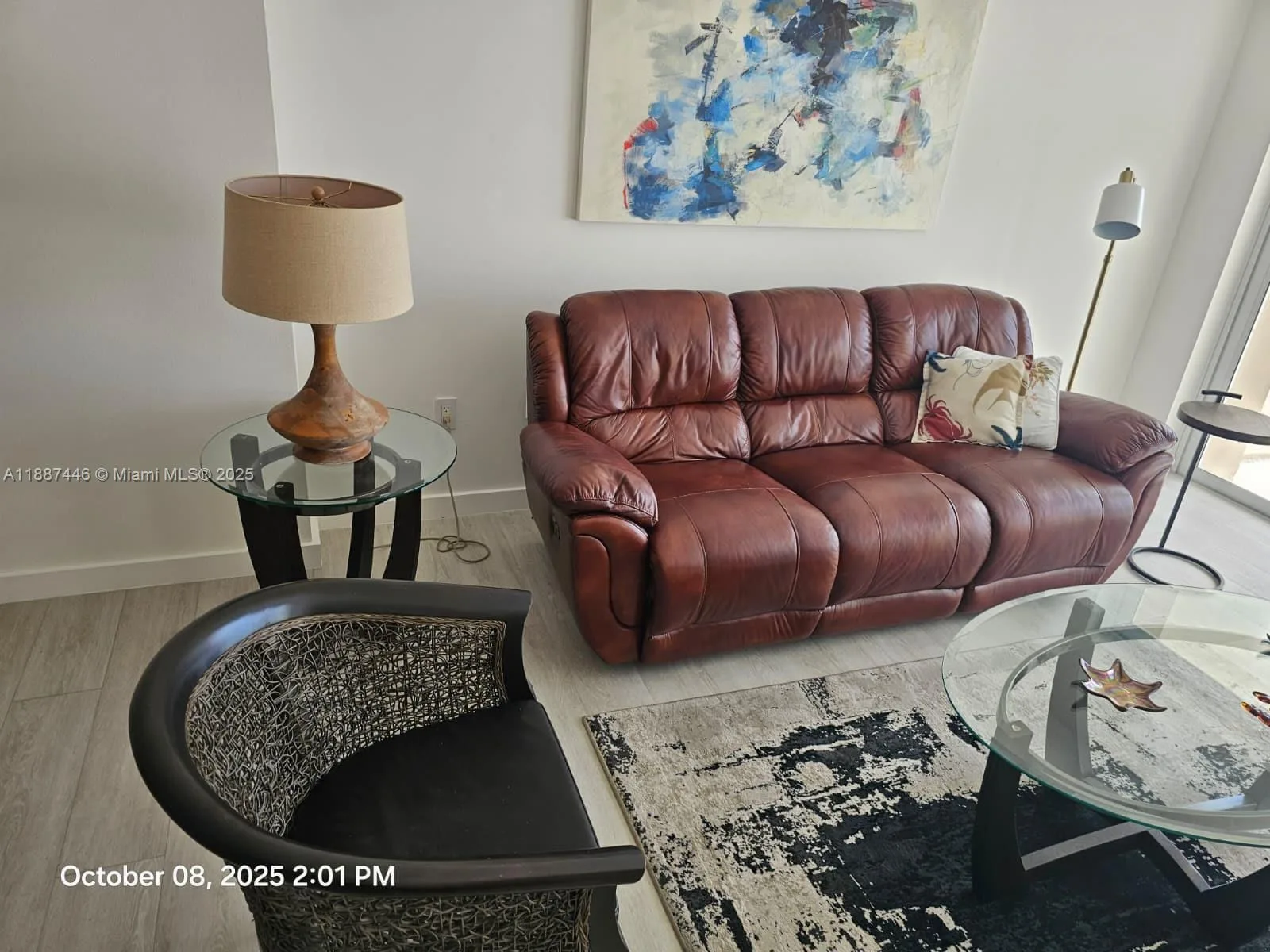 300 Bayview Dr # 1402, Sunny Isles Beach, FL 33160 photo 4