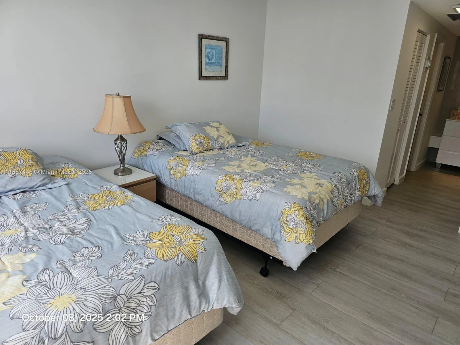 300 Bayview Dr # 1402, Sunny Isles Beach, FL 33160 photo 7