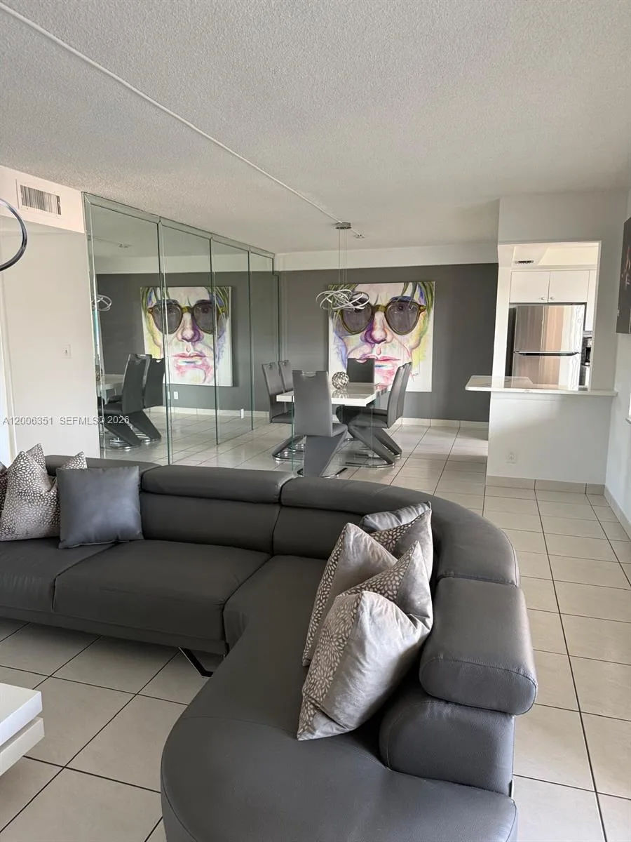 200 NE 12th Ave # 7E, Hallandale Beach, FL 33009
