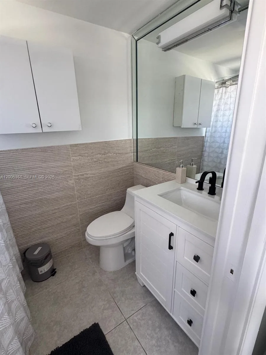 200 NE 12th Ave # 7E, Hallandale Beach, FL 33009 photo 10