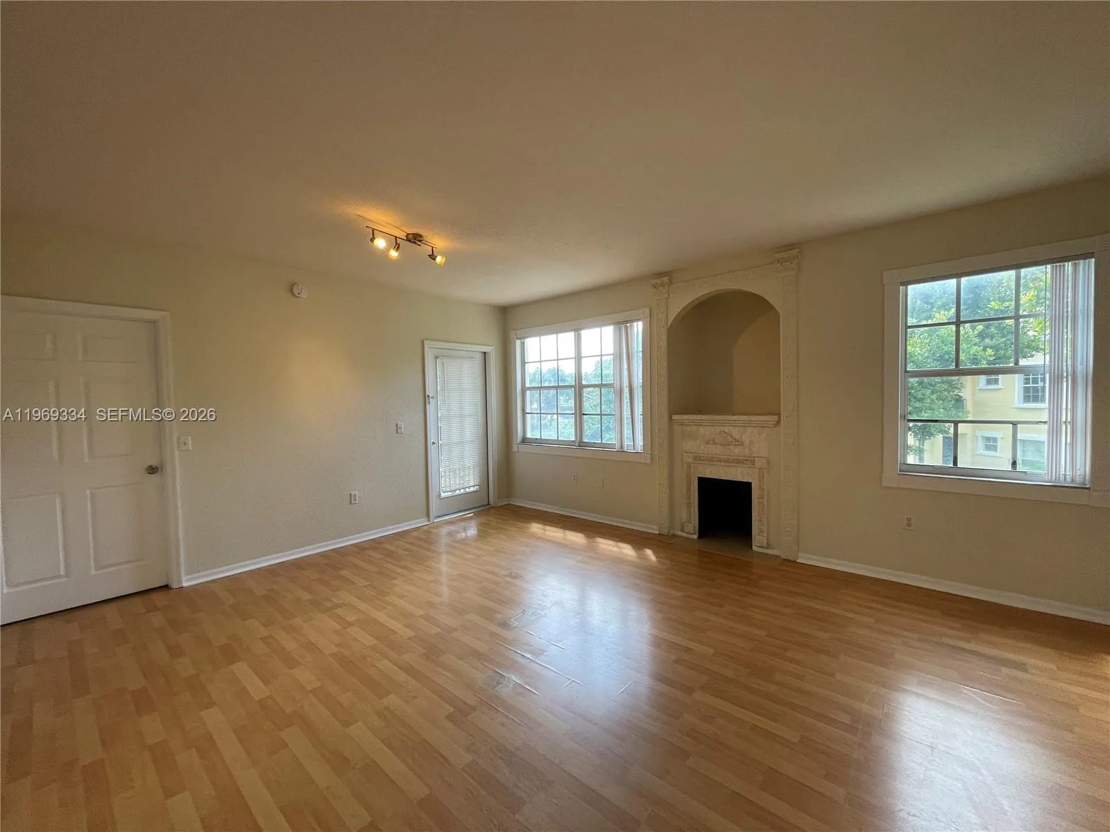 2305 Belmont Ln # 2305, North Lauderdale, FL 33068 photo 6