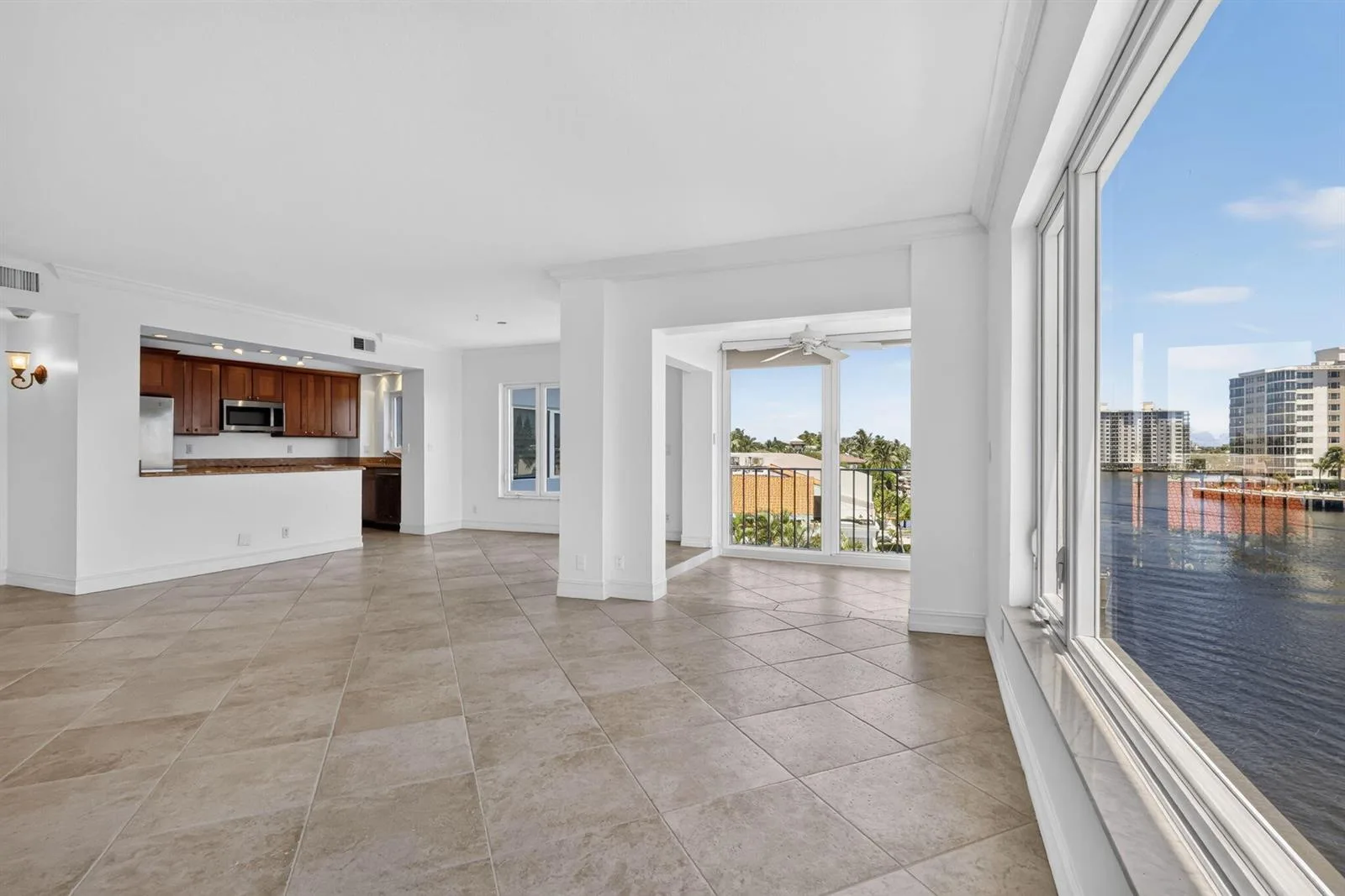 555 SE 6TH Avenue # 4F, Delray Beach, FL 33483 photo 8