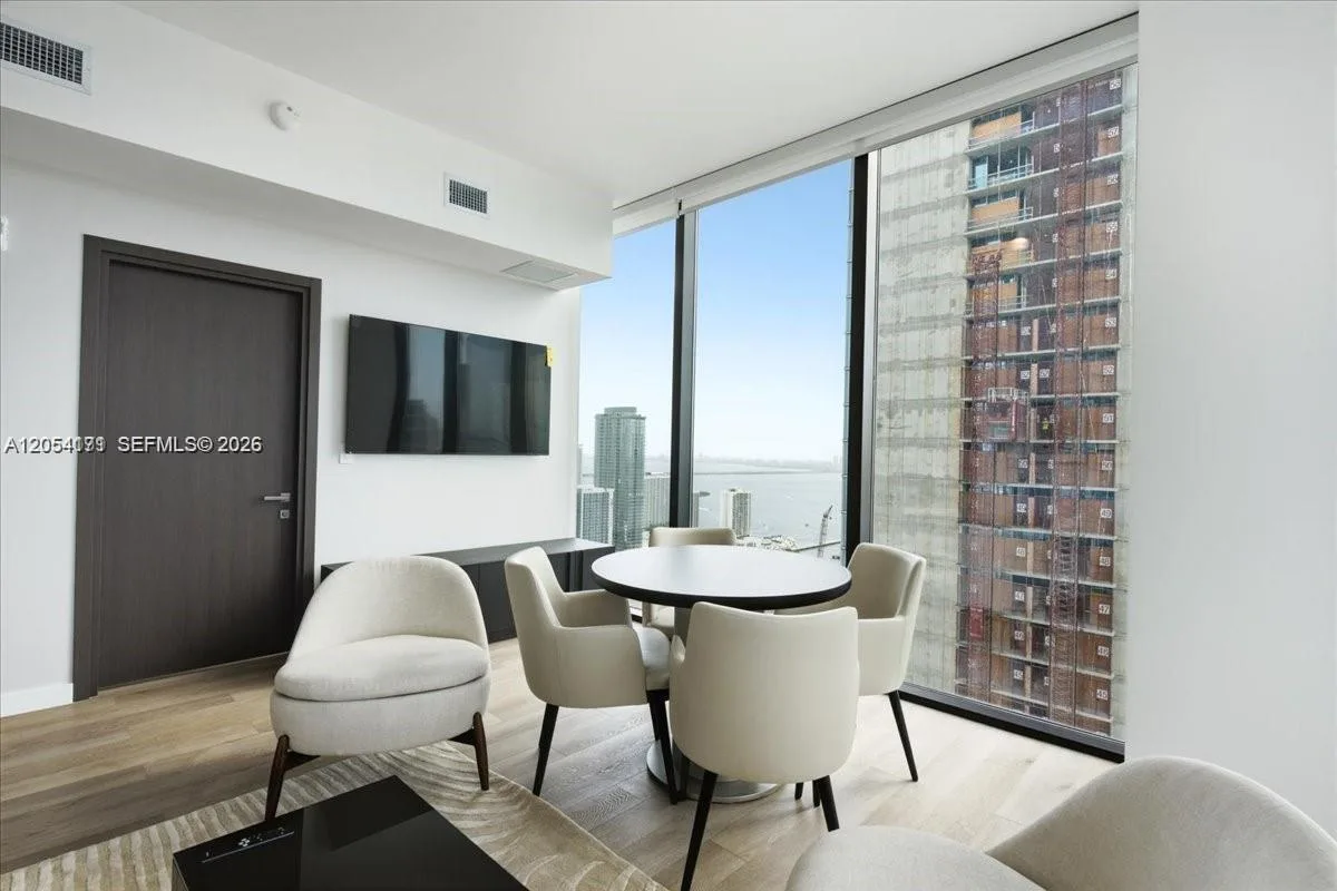 20 NE 11th St # 4904 A, Miami, FL 33132