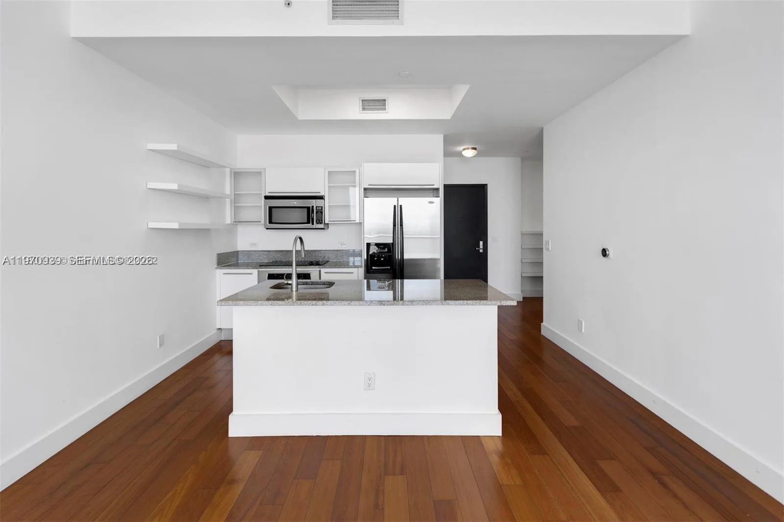 888 Biscayne Blvd # 4503, Miami, FL 33132 photo 3