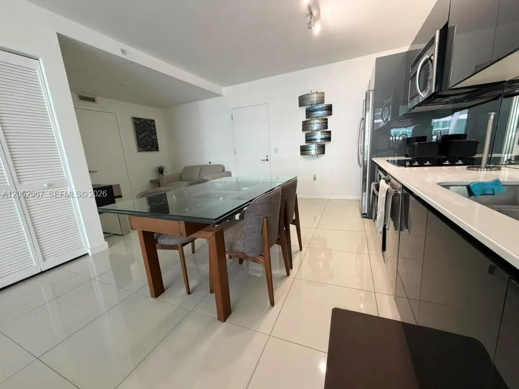 31 SE 6th St # 2604, Miami, FL 33131 photo 4